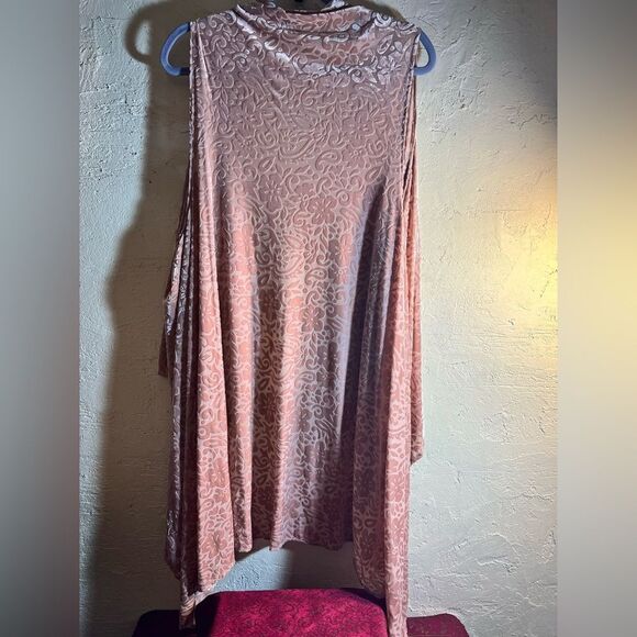 Boho Long Flowy Vest, purchased at Anthropologie, floral velvet embossed, blush - Picture 7 of 11
